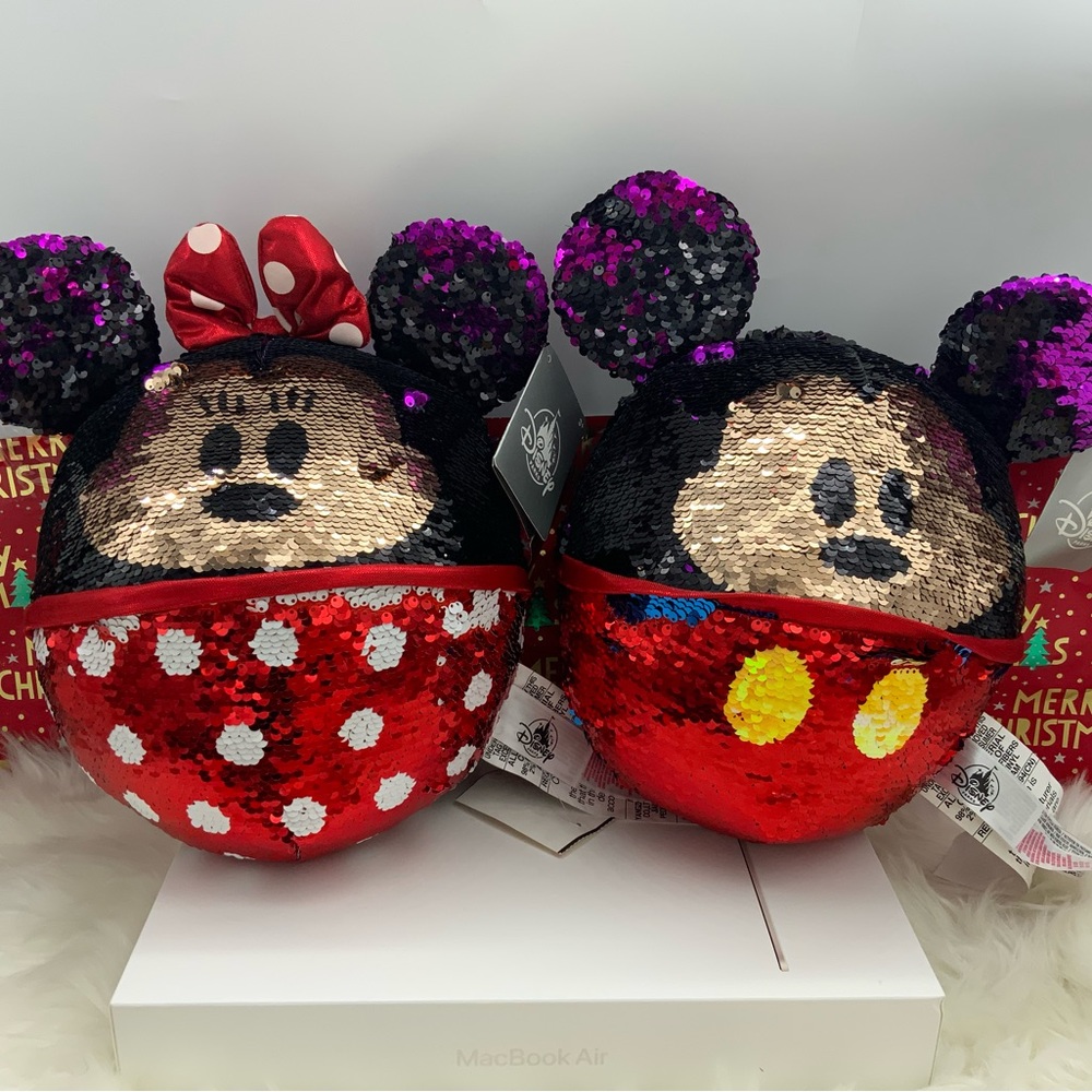 Disney Parks Minnie and Mickey Decorative Sequin Ears Pillow set